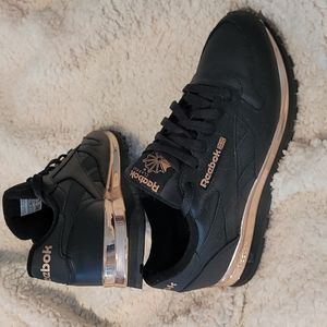 Reebok classics black and metallic rose gold